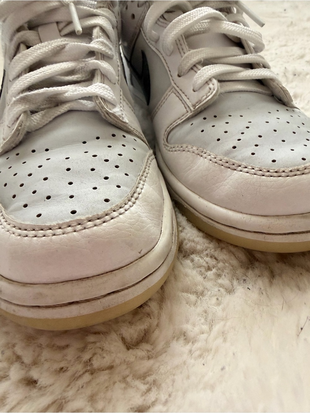 Nike Dunk Low - White & Gray Sneakers - Picture 4 of 11